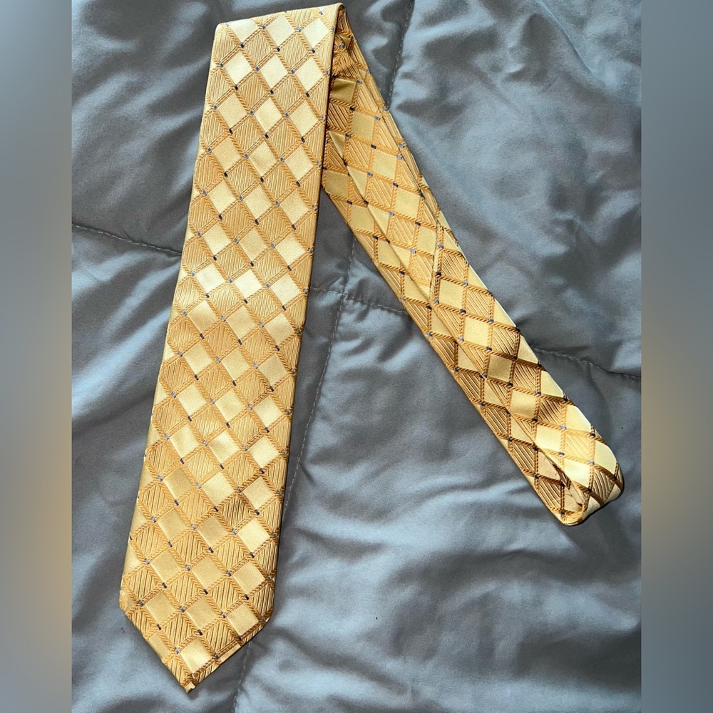 Gold Michael Kors silk neck tie